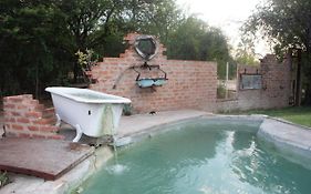 Roy'S Rest Camp